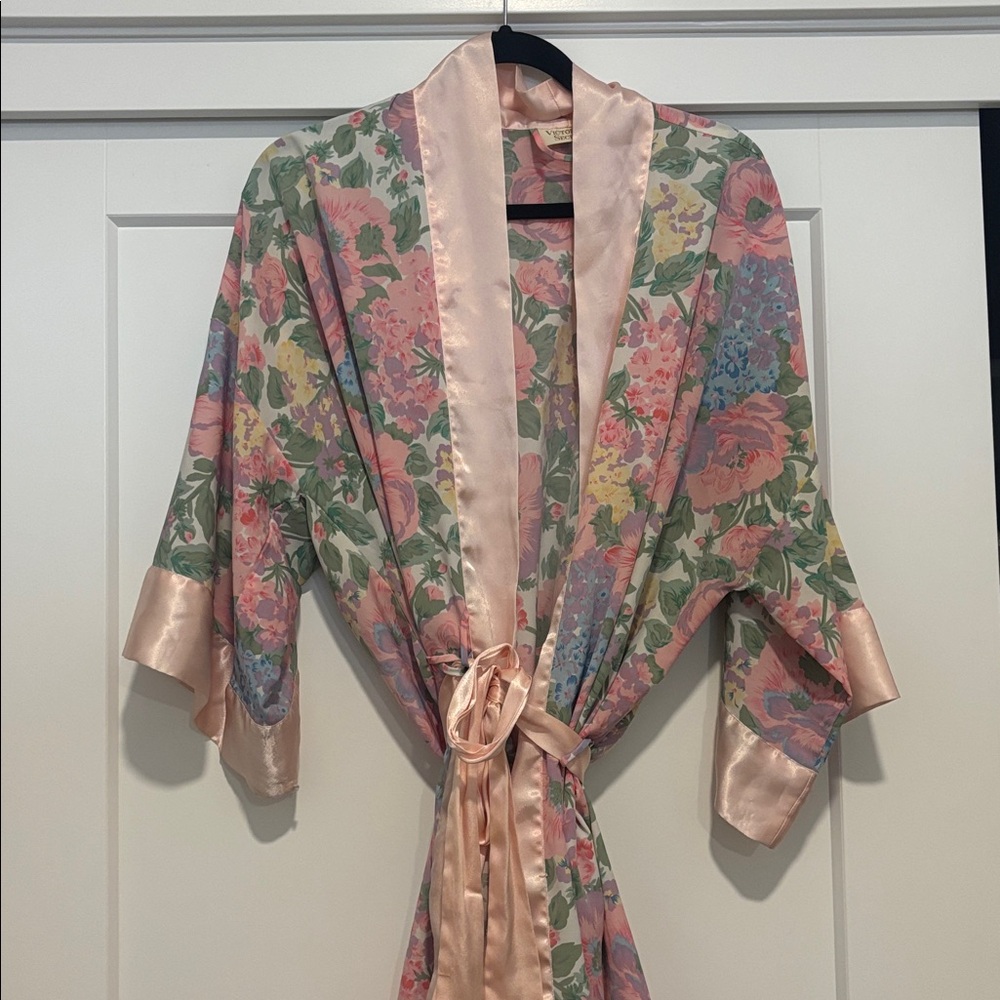 Victoria's Secret Vintage Pastel Floral Satin Gold Label Robe